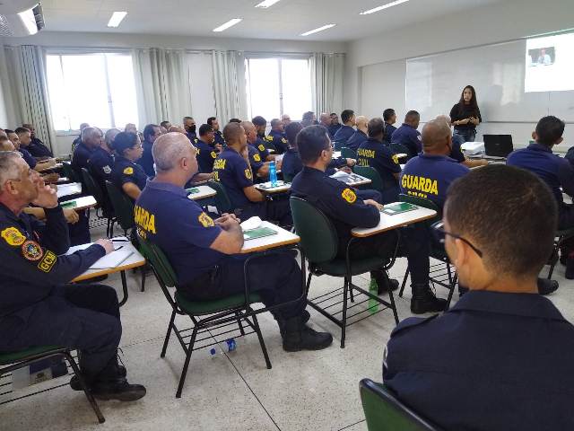 Matéria Acadepol 12.04 (3)