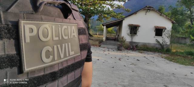 PCES e PMES prendem três pessoas e cumprem oito mandados de busca e apreensão em Castelo e Cachoeiro de Itapemirim