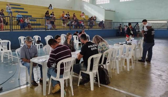 Mutirão Identidade Montanha 09.05 (4)