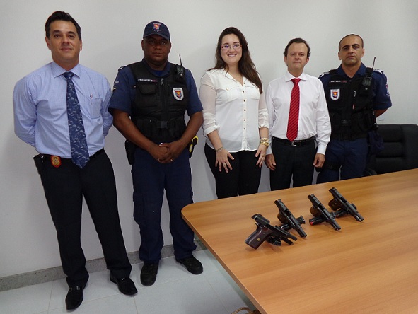 doacao armas gm 27 01 14